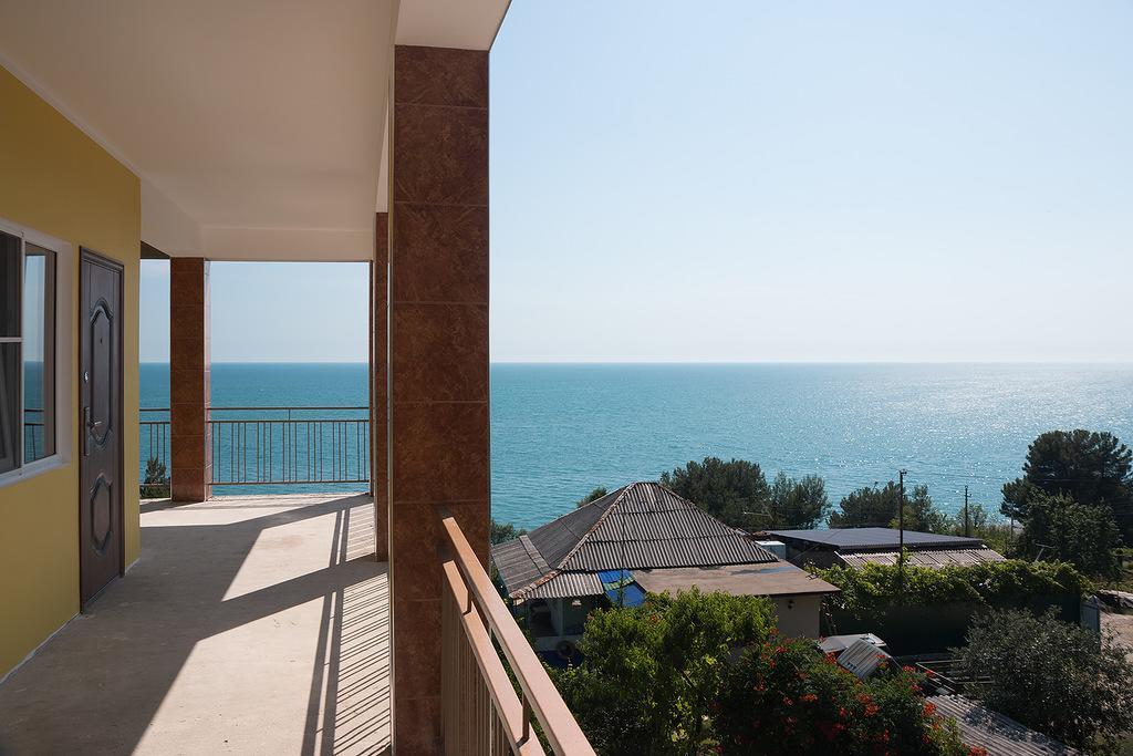 Guest House Arlen Gantiadi Dış mekan fotoğraf