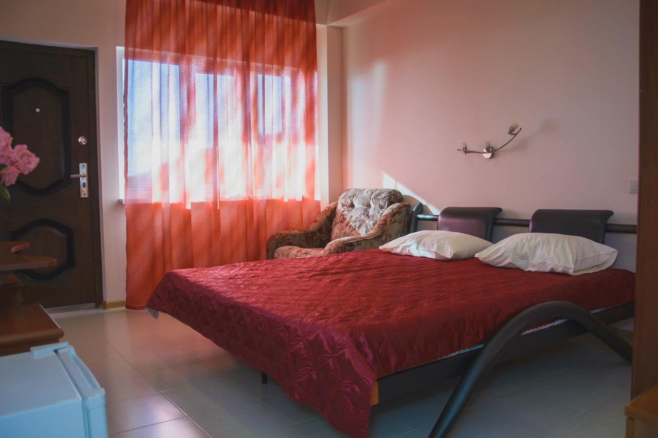 Guest House Arlen Gantiadi Dış mekan fotoğraf