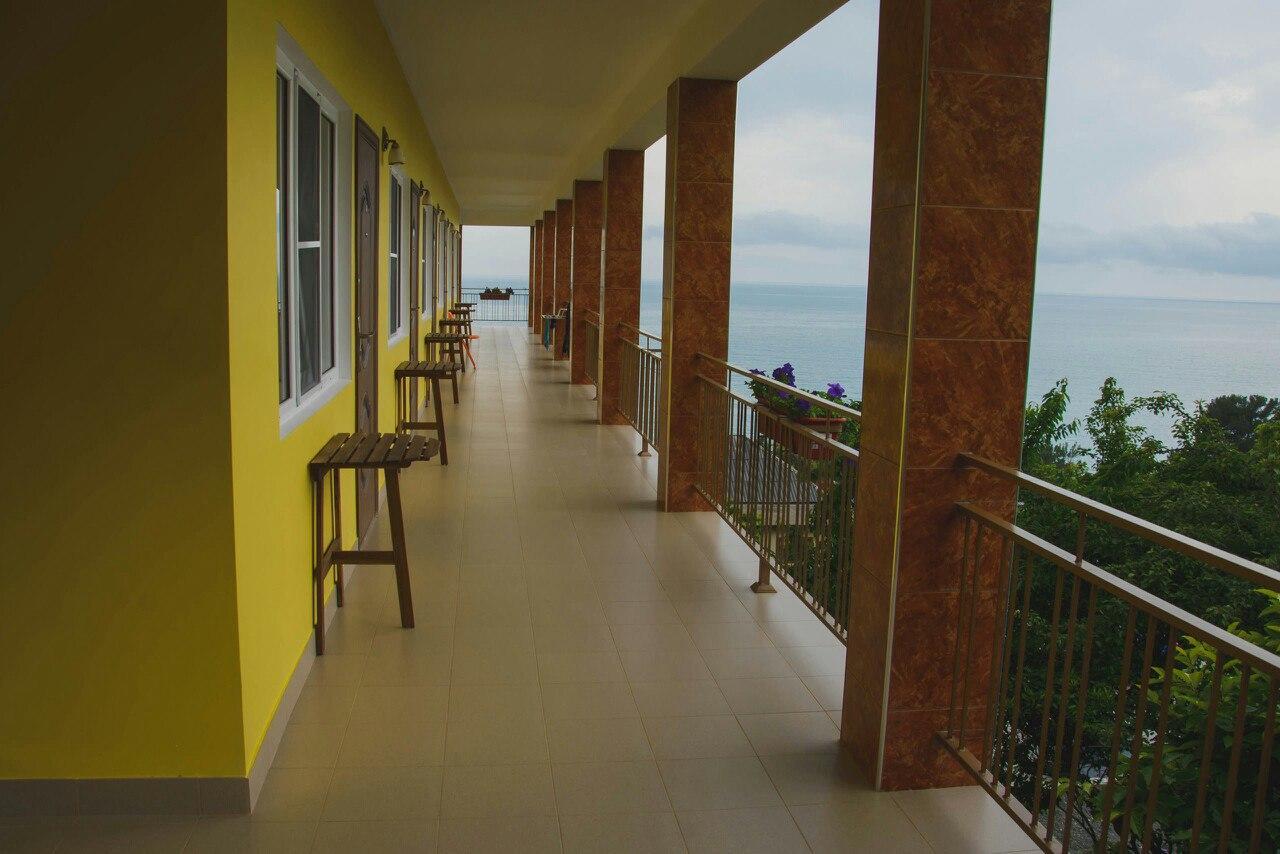 Guest House Arlen Gantiadi Dış mekan fotoğraf