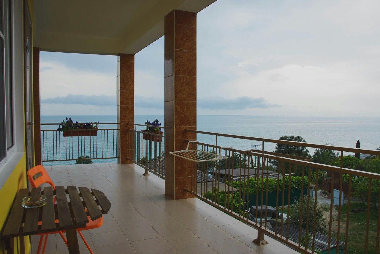 Guest House Arlen Gantiadi Dış mekan fotoğraf